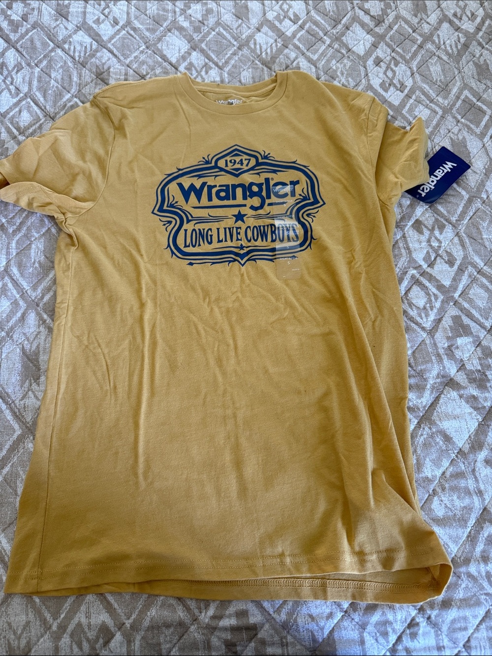 Wrangler Mustard Short-Sleeve Graphic Tee with Navy Logo